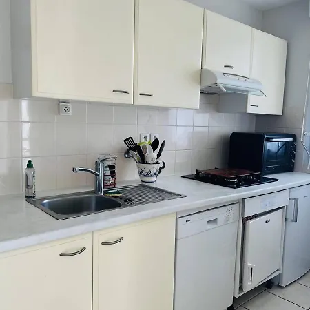Confortable Avec Parc, Piscine, Et Parking A - Fr-1-495-9 Apartment