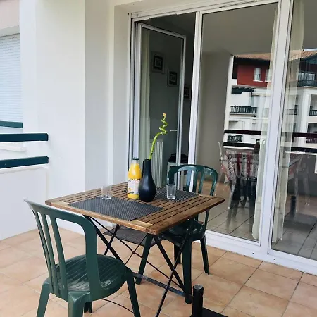 דירה T2 A Avec Acces Internet Et Parking - Fr-1-495-9 *